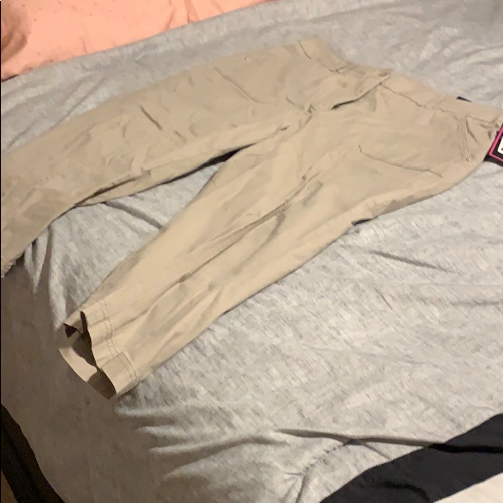 Comfort waist capris